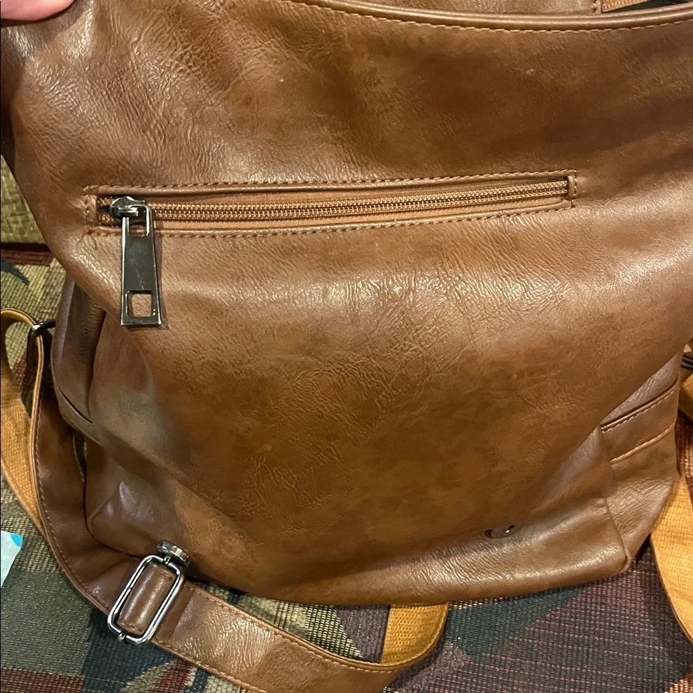 LXY BACKPACK - Picture 2 of 3